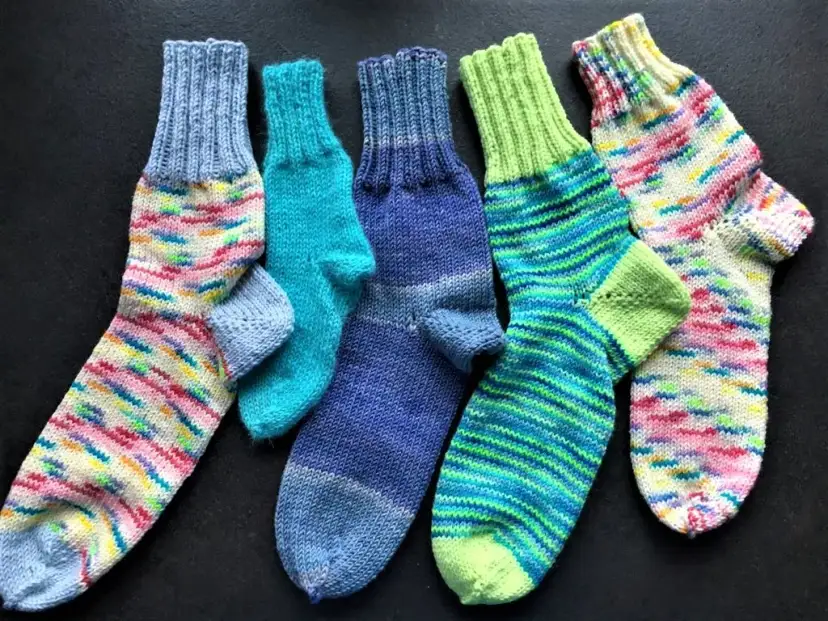 Jaką włóczkę na skarpetki wybrać, aby uniknąć nieprzyjemności?
