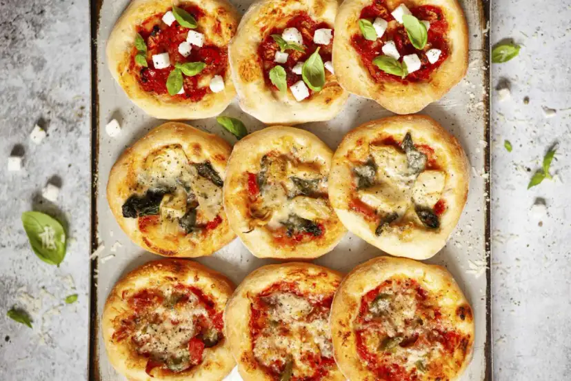 Gotowe ciasto na pizzę: Co zrobić? Przepisy na pizzę, przekąski, desery!