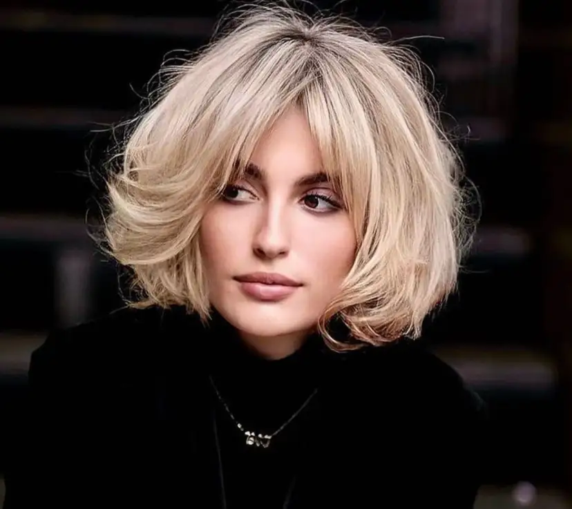 Jak dobrać idealnego boba do kształtu twarzy? Sprawdź!