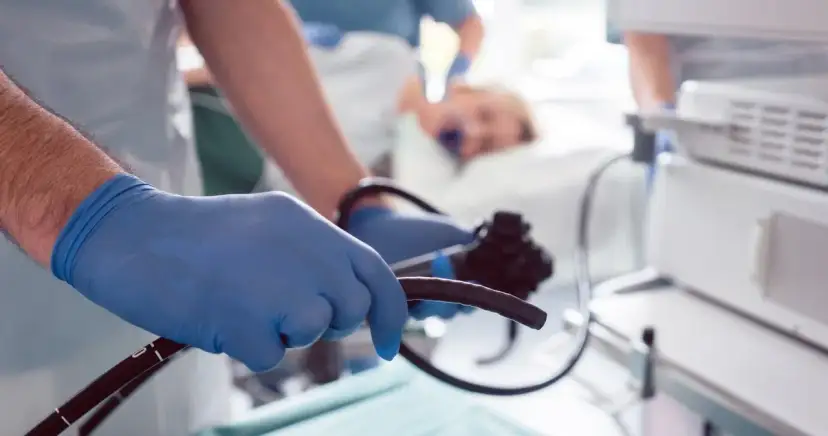 Gdzie można zrobić gastroskopię na NFZ? Sprawdź dostępne terminy i miejsca