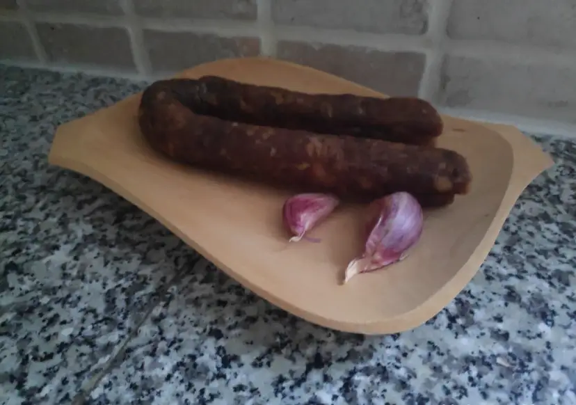 Jak przygotować kiełbasę dojrzewającą - sprawdzony przepis krok po kroku