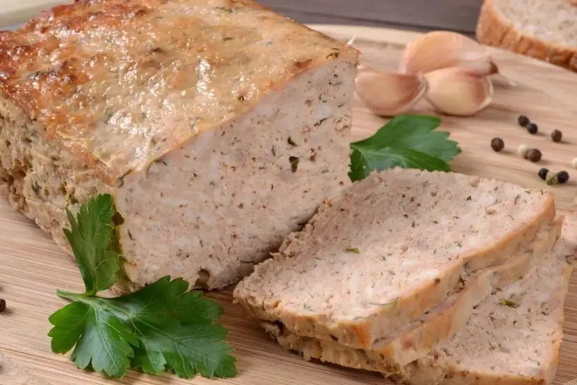Jak długo piec pasztet w piekarniku, aby uniknąć niedopiekania?