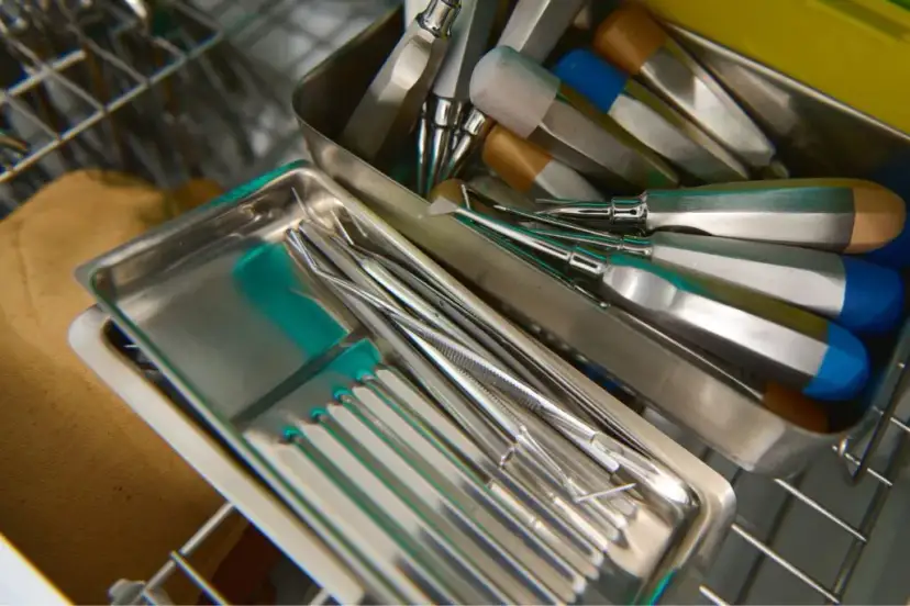 Kontaminacja medyczna - co to jest i jak jej unikać w szpitalach