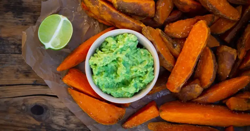 Jak przyprawić frytki z batatów, by były nieodparte w smaku