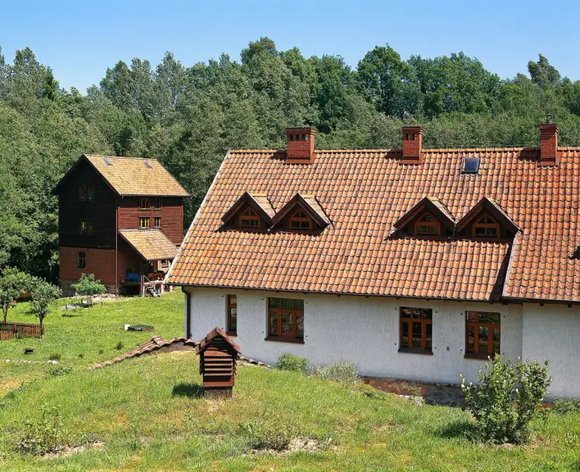 Ile kosztuje robocizna dachu? Zaskakujące ceny i różnice w kosztach