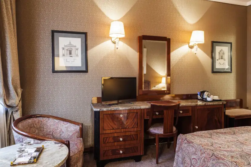 Grand Hotel Doria Milano: Guida, Servizi e Offerte Migliori