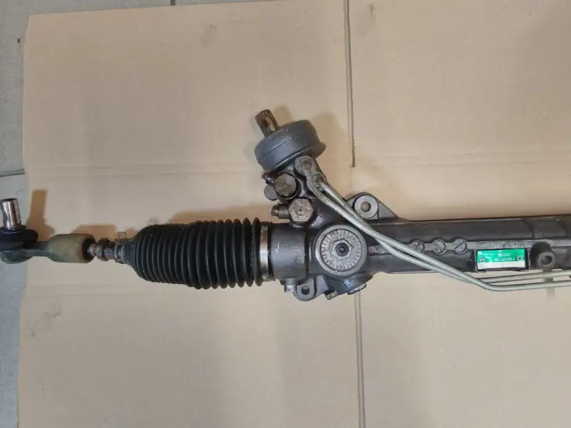 Audi A4 B5: Demontaż maglownicy? Zrób to sam i uniknij błędów!