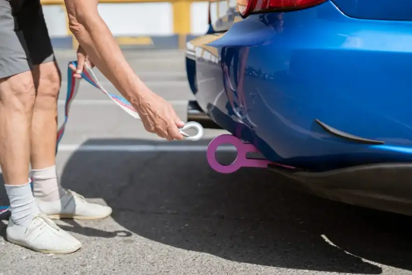 Dlaczego nie można holować automata? Oto powody, które musisz znać