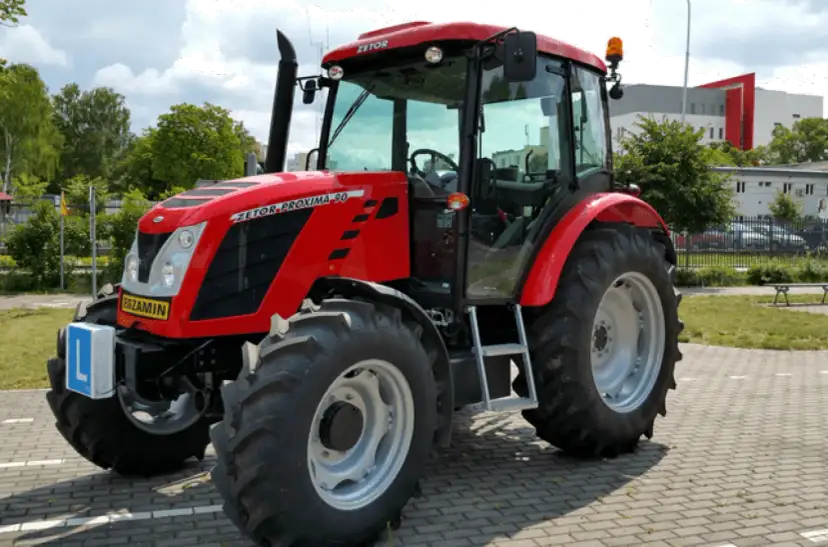 Prawo jazdy na ciągnik (T): Ile kosztuje i jak zaoszczędzić?