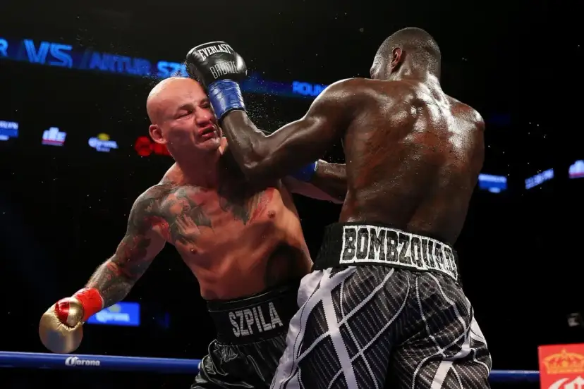 Boks dzisiaj o której? Pełna rozpiska walk i transmisji