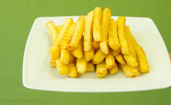 Ile ważą frytki? Odkryj wagi porcji, kalorie i porównanie fast foodów