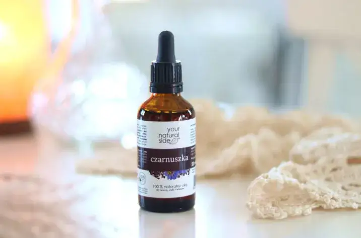 Jaki olej do cery naczynkowej? Odkryj skuteczne rozwiązania na zaczerwienienia