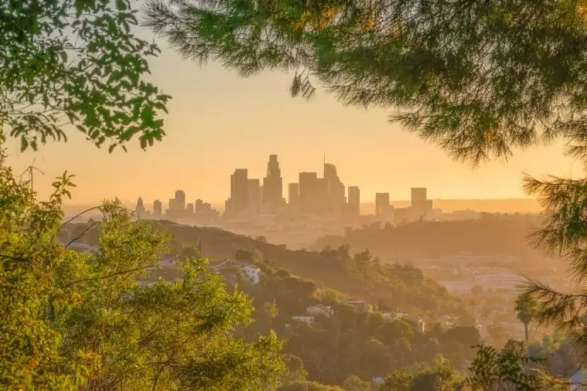 Los Angeles: Gdzie leży? Odkryj sekrety słonecznej Kalifornii