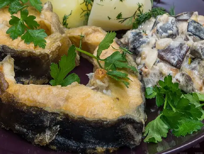 Jak przyrządzić jesiotra: proste przepisy na pyszną rybę w domu