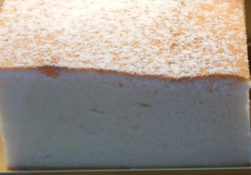 Jak długo piec sernik bez spodu, aby był idealnie puszysty?