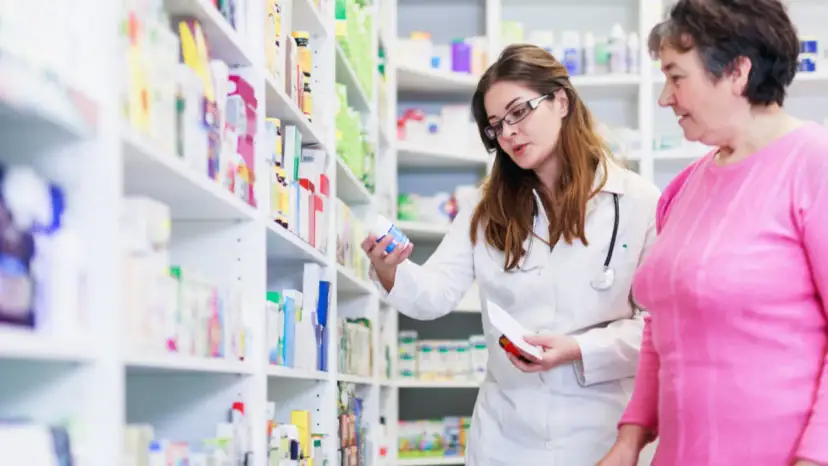 Czy zamienniki leków są bezpieczne i skuteczne? Odpowiada farmaceuta.