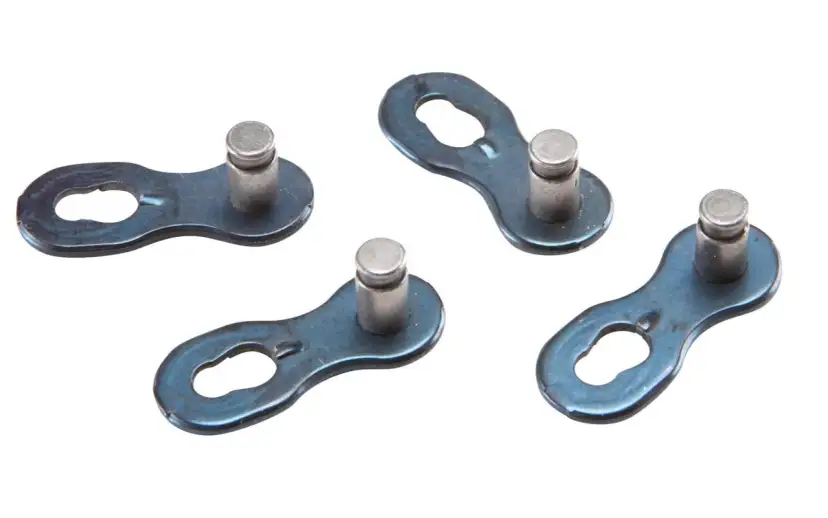 Jak rozpiąć łańcuch motocyklowy? Spinka czy nitowany? Krok po kroku