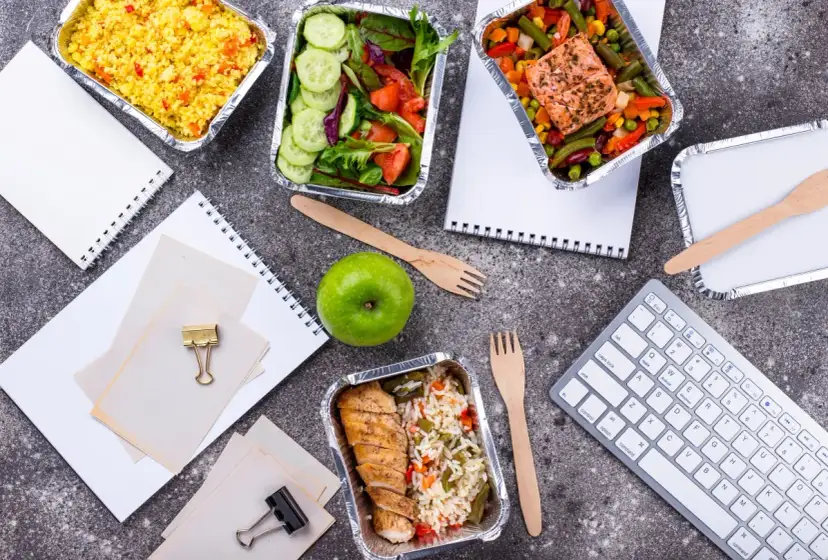 Catering dietetyczny: Czy dieta pudełkowa naprawdę się opłaca?