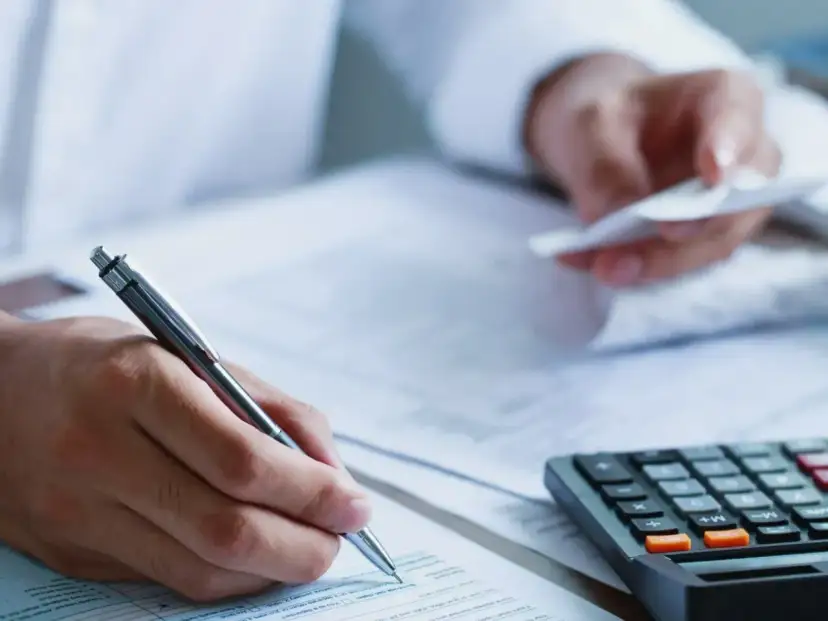 Jak rozliczać wynajem mieszkania i uniknąć kosztownych błędów