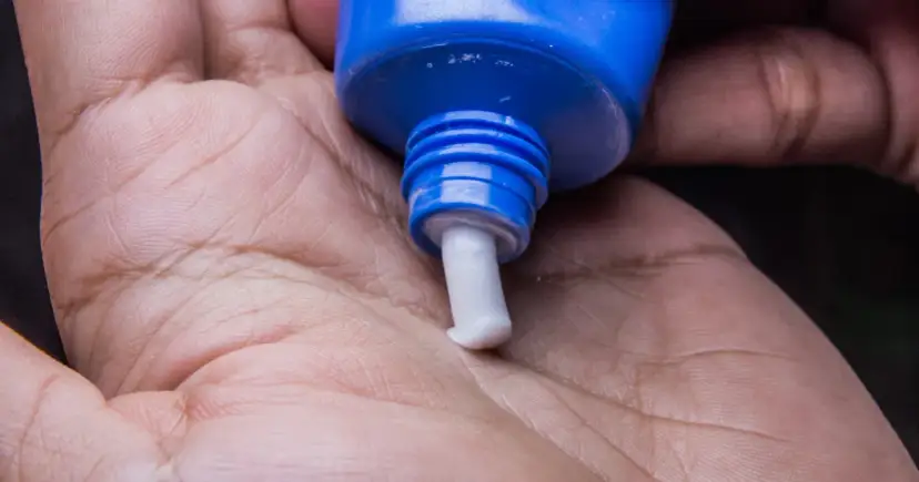 Jakie leki na korzonki? Szybka ulga i kiedy pilnie do lekarza