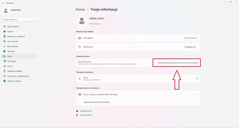 Ustawienia konta Windows 11: opcja "Zamiast tego zaloguj się za pomocą konta lokalnego" pozwala na zmianę sposobu logowania.