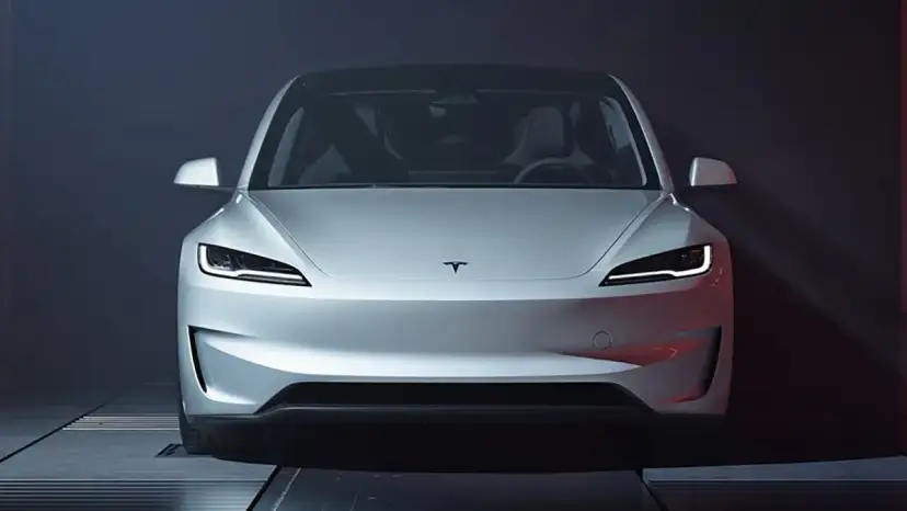 Moc Tesla Model 3: Ile koni mają różne wersje i ich osiągi?