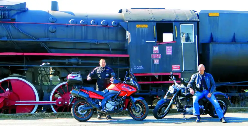 Trasy motocyklowe Lubuskie: Odkryj raj zakrętów i jezior!