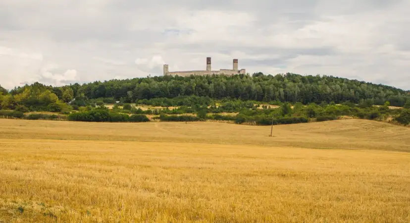Świętokrzyskie na ekranie – odkryj filmy i seriale kręcone w regionie