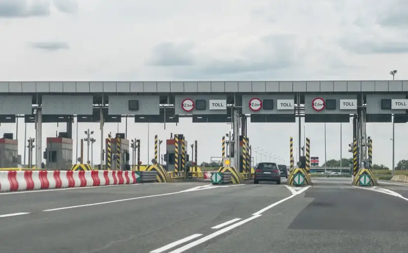 Autostrada A4: Bez opłat, 3 pasy? Co czeka kierowców w 2027?