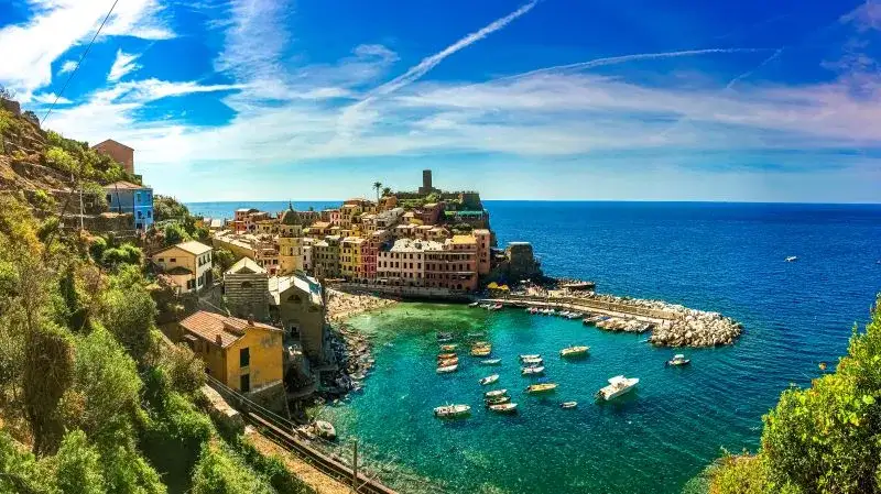 Alternative Cinque Terre: Scopri spiagge e borghi meno affollati