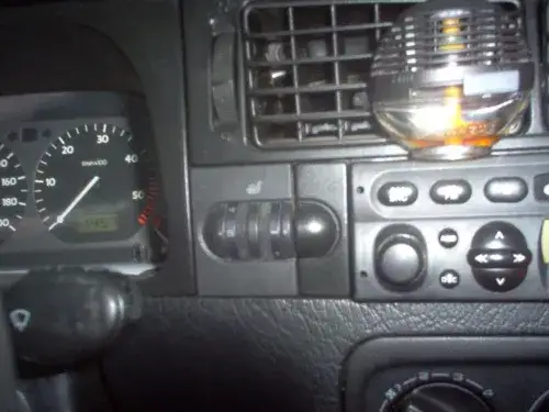 Jak zrobić podgrzewane fotele w aucie - prosta instalacja krok po kroku