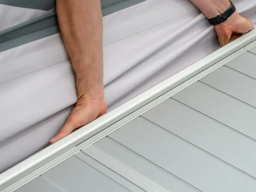 Jak zrobić podłogę do pontonu - proste sposoby na trwałe rozwiązania