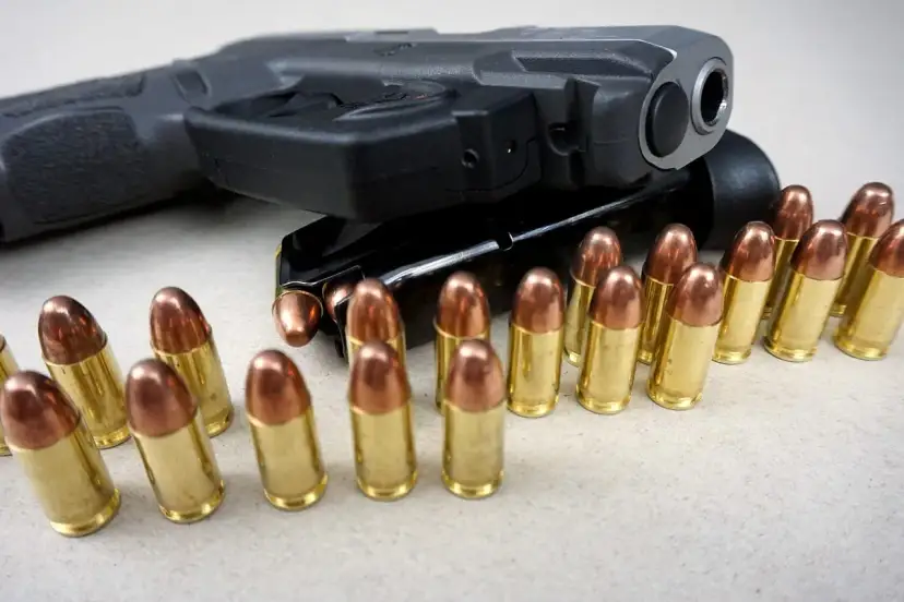 Czy na broń czarnoprochową trzeba mieć zezwolenie? Zasady i zmiany