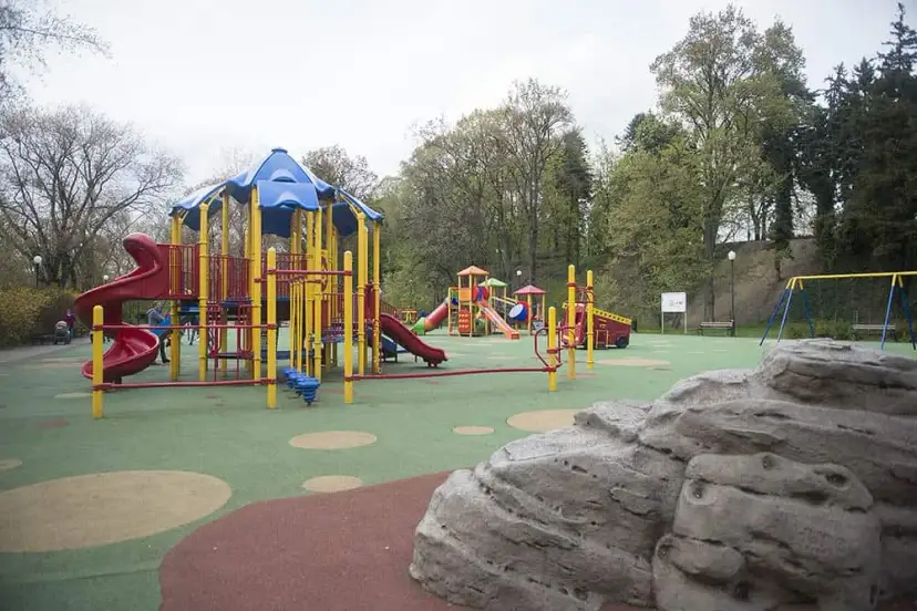 Plac Wilsona plac zabaw czy jest otwarty? Sprawdź godziny zimą