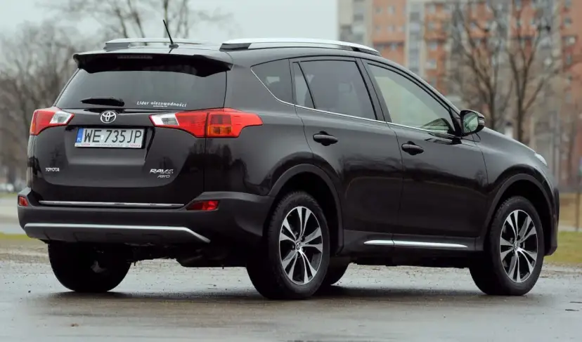 Najlepsze SUV-y do 60 tys zł: wybierz bezpieczny i funkcjonalny model