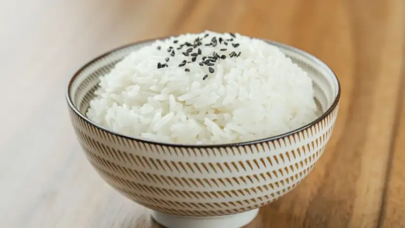 Idealnie sypki ryż: Poznaj 7 błędów i gotuj perfekcyjnie