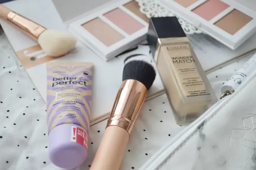 Krem BB czy podkład? Poznaj kluczowe różnice i wybierz mądrze