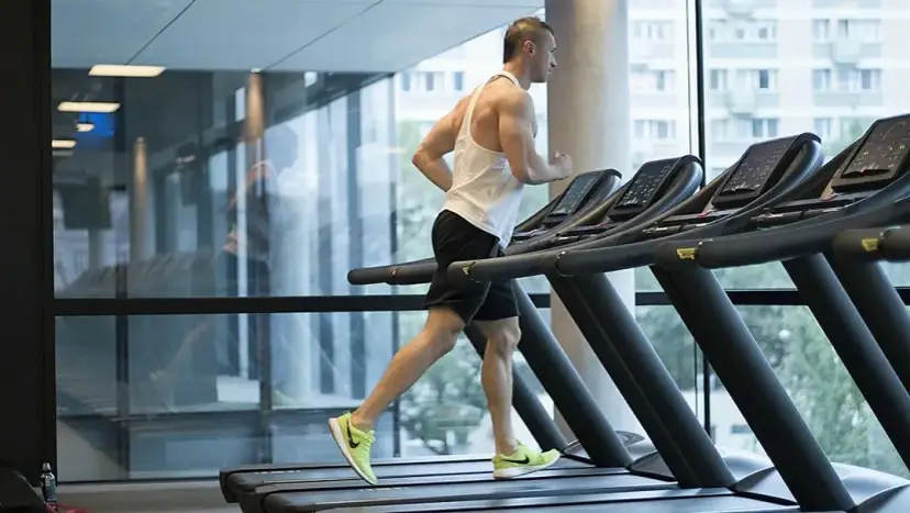 Trening siłowy czy cardio na odchudzanie - co naprawdę działa lepiej?