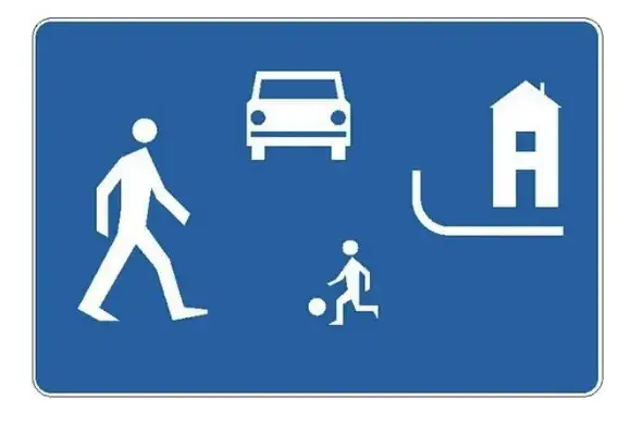 Kto odpowiada za znaki drogowe na osiedlu? Sprawdź!