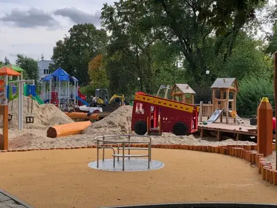 Kiedy otwarcie placu zabaw w parku Żeromskiego? Sprawdź szczegóły