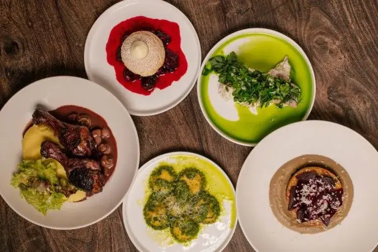 Gdzie zjeść w Pszczynie? Odkryj najlepsze lokale gastronomiczne