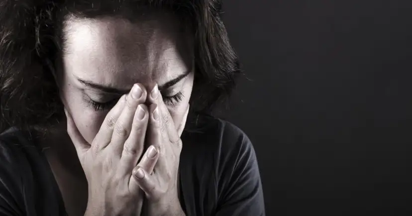 Znęcanie psychiczne: jak je rozpoznać i jakie ma skutki?