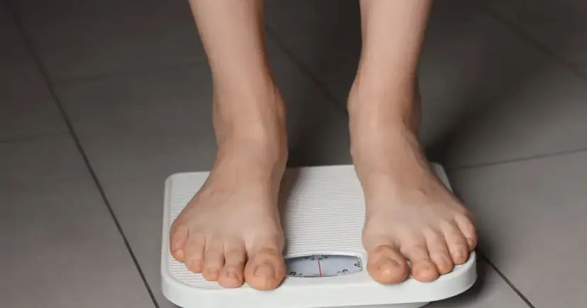 Stopy na wadze łazienkowej. Czy to początek drogi, jak schudnąć 5 kg w 2 tygodnie?