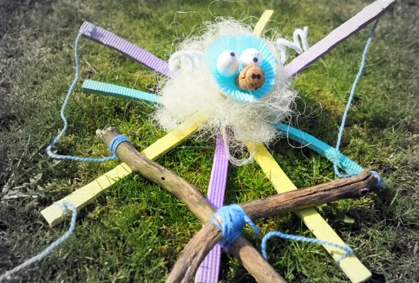 Zabawki z recyklingu: kreatywne pomysły na tanie i ekologiczne zabawy