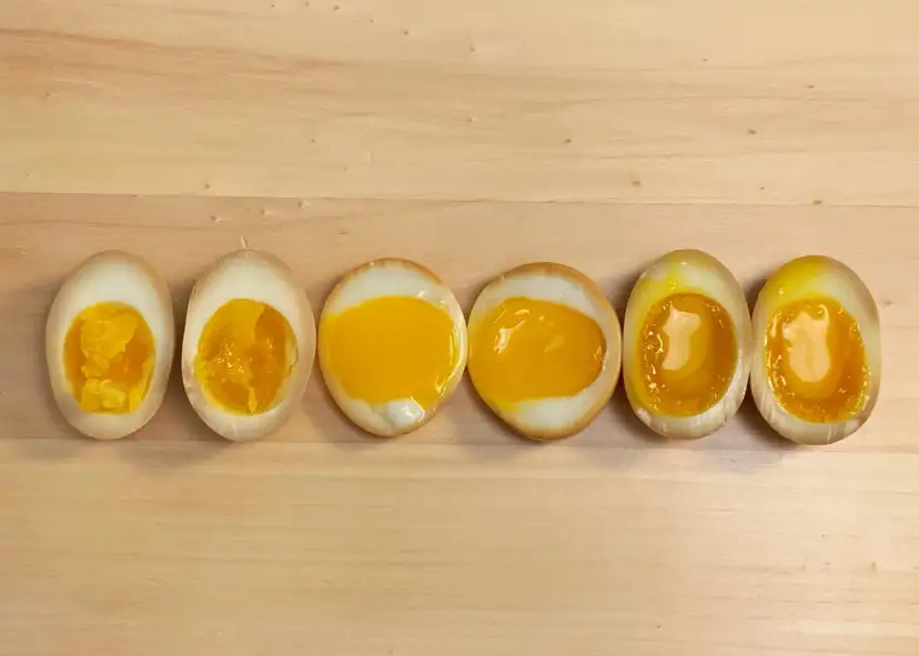 Jak zrobić idealne jajko do ramenu? Ajitsuke Tamago krok po kroku