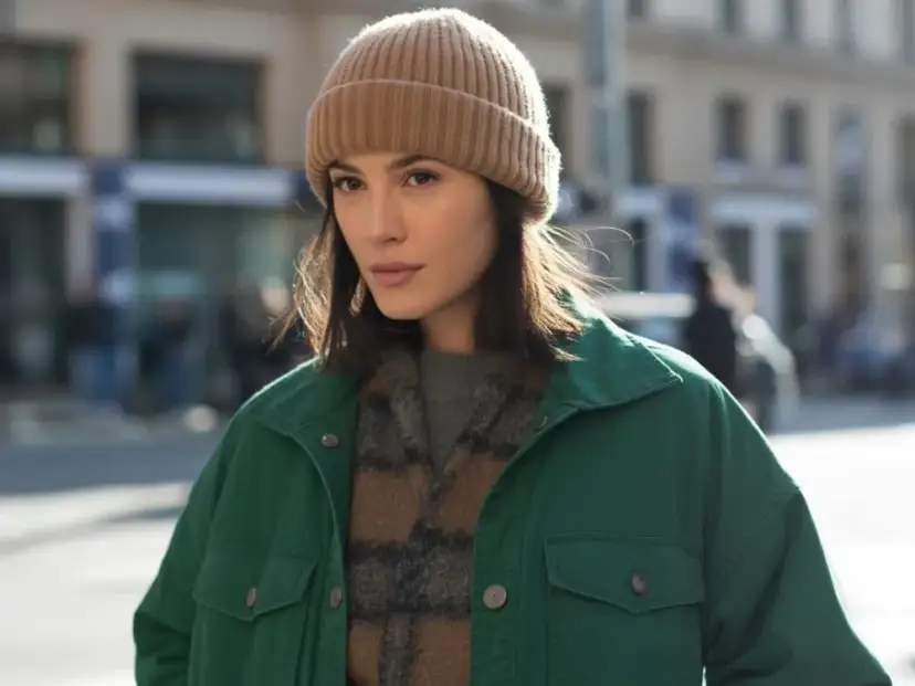 Jaka czapka do zielonej kurtki? Kolory i fasony dla Ciebie