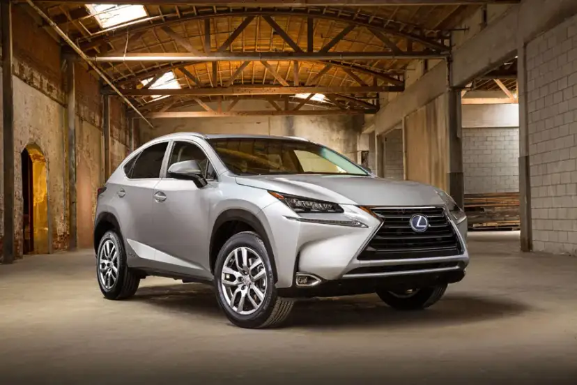 Lexus NX 300h: Bak 56l. Realne spalanie i zasięg czy wystarczy?