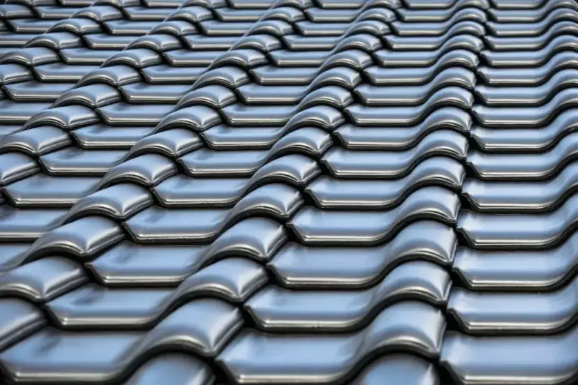 Naprawa dachu: Jak uniknąć kosztownych usterek i zapewnić trwałość