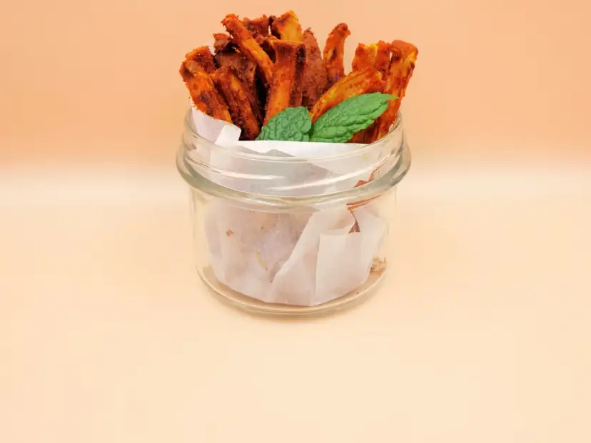 Jak zrobić frytki z batatów w piekarniku, które zachwycą smakiem