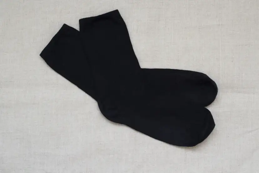 Gdzie kupić dobre skarpetki? Sprawdzone miejsca i najlepsze marki